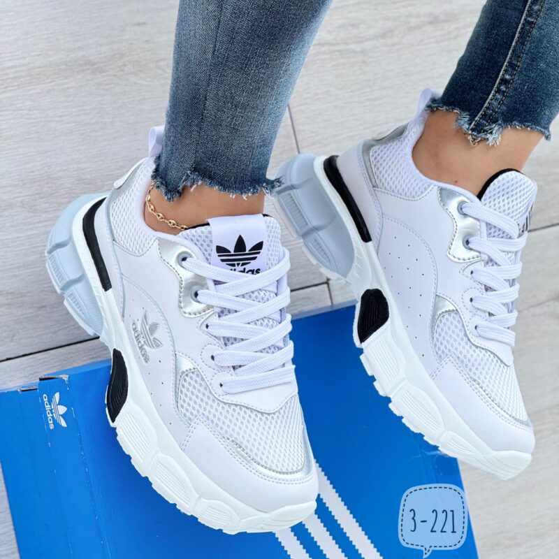 ADIDAS DAMA NEW 1