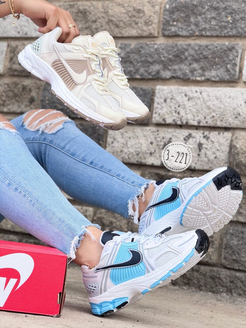 NIKE VOMERO 5 UNISEX