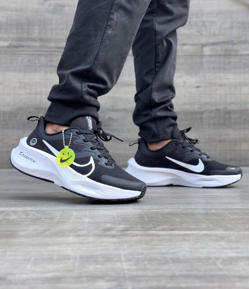 NIKE  CARITA CABALLERO