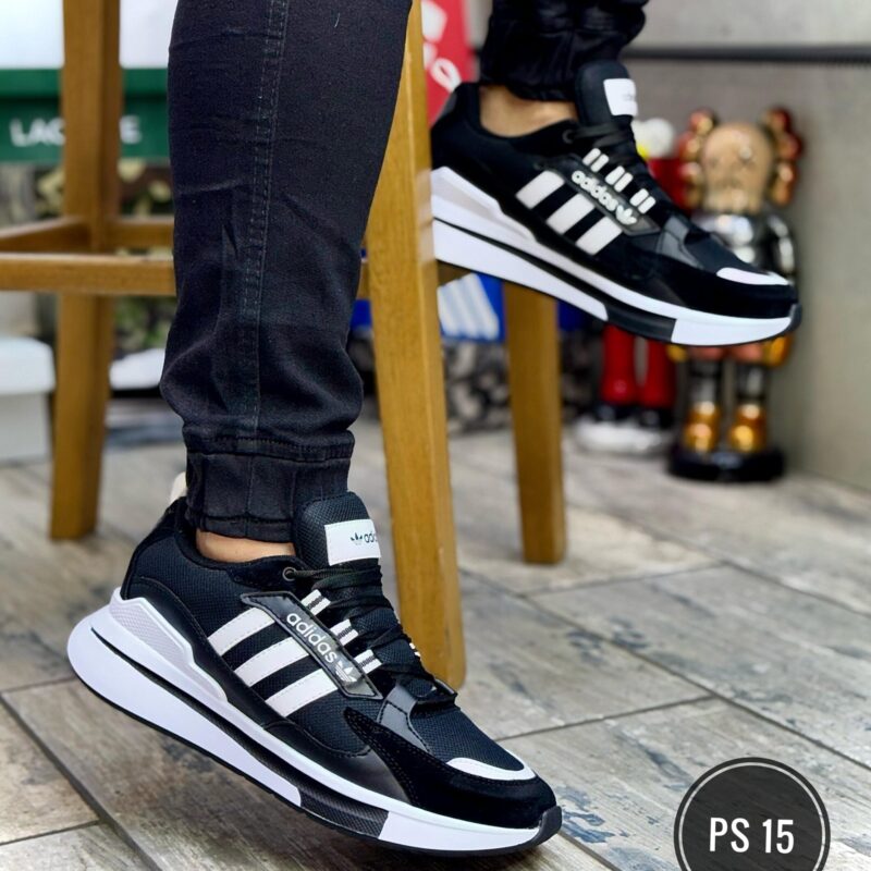 ADIDAS ULTRA